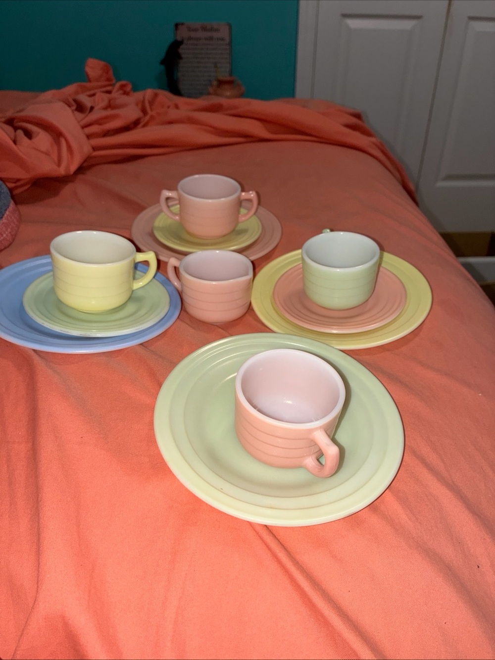 Hazel-Atlas Vintage Childs Pastel Ceramic Tea Cup & Saucer Set
